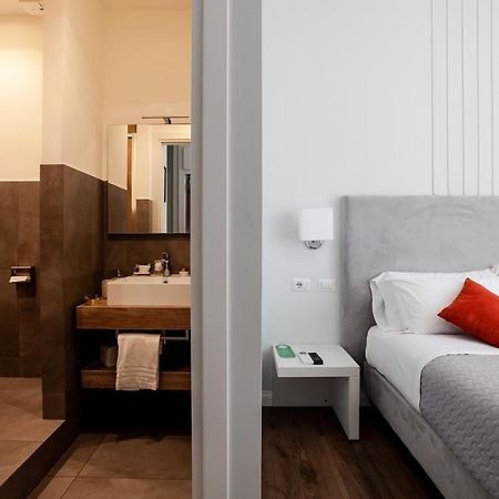 רומא Eighty Four Luxury Rooms מראה חיצוני תמונה